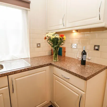 10 Poppy * Richmond (North Yorkshire)